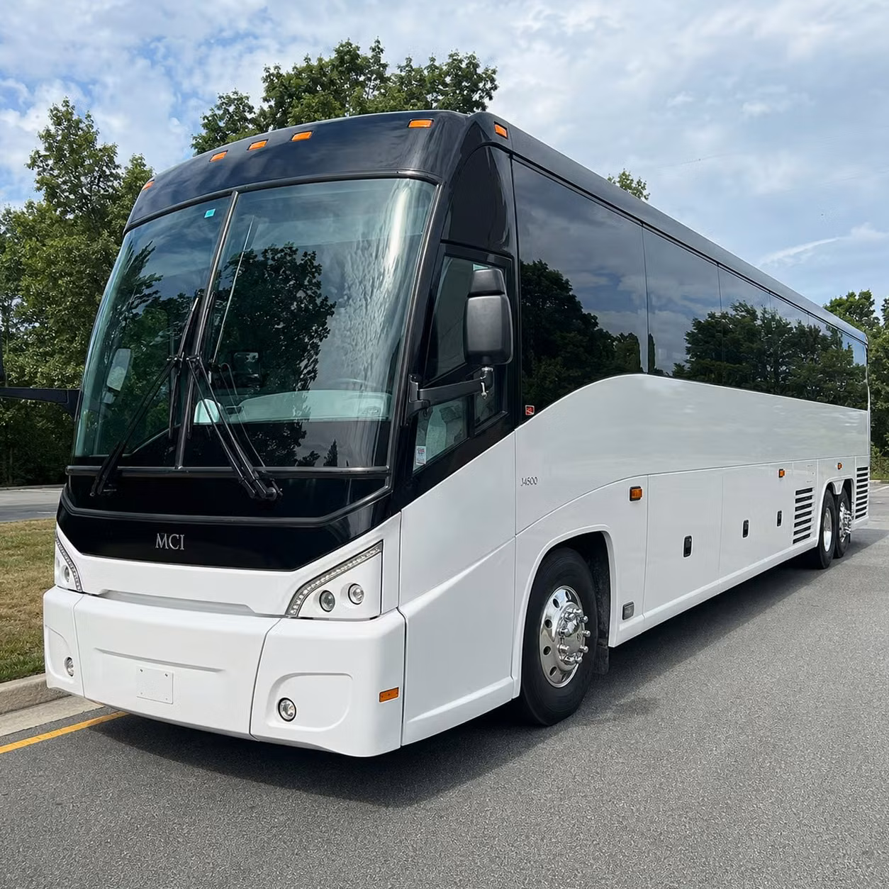 charter bus rentals for military personnel movements near walter reed and nih