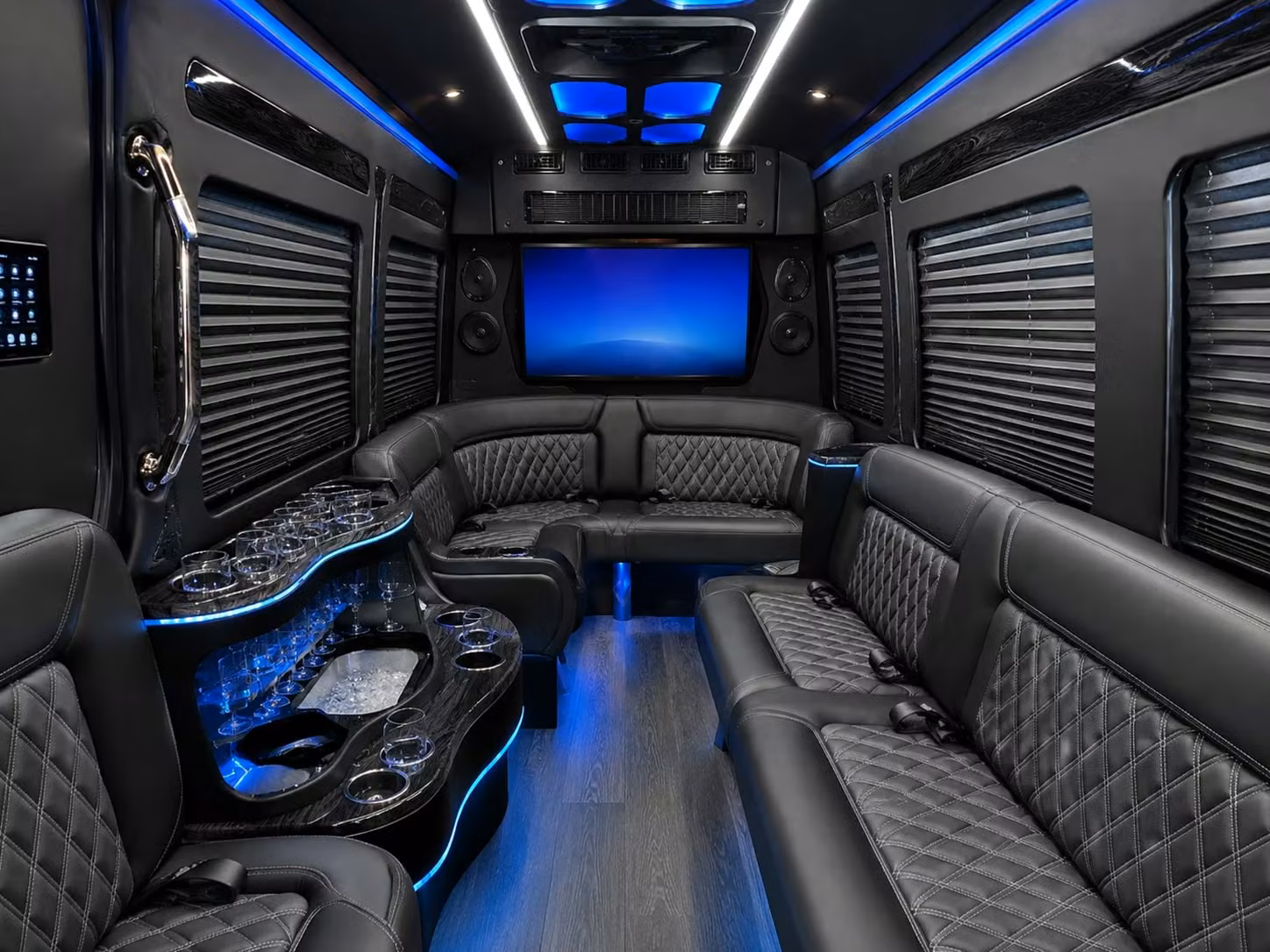 rockvillecharterbuscompany com will help you find concert transportation for every show on your calendar